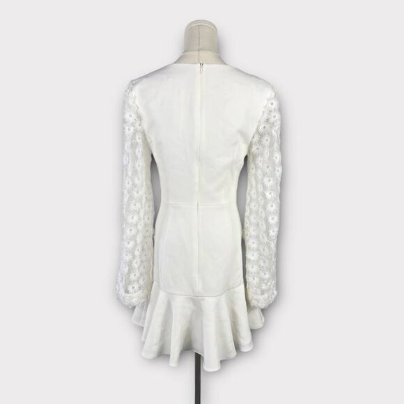 Keepsake The Label Floral Embroidered Long Sleeve Dress Small NEW - Picture 2 of 9